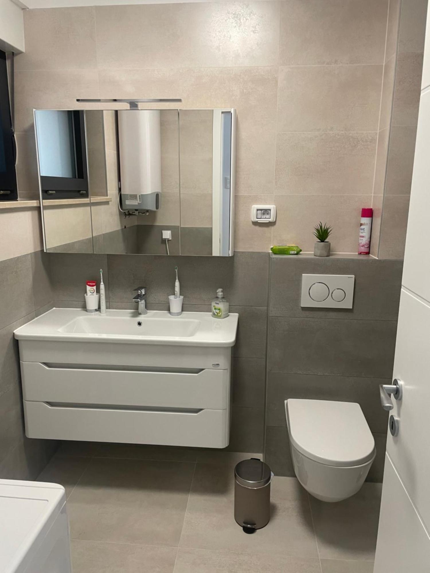 Apartman La Dolce Vita Banjole Exteriör bild