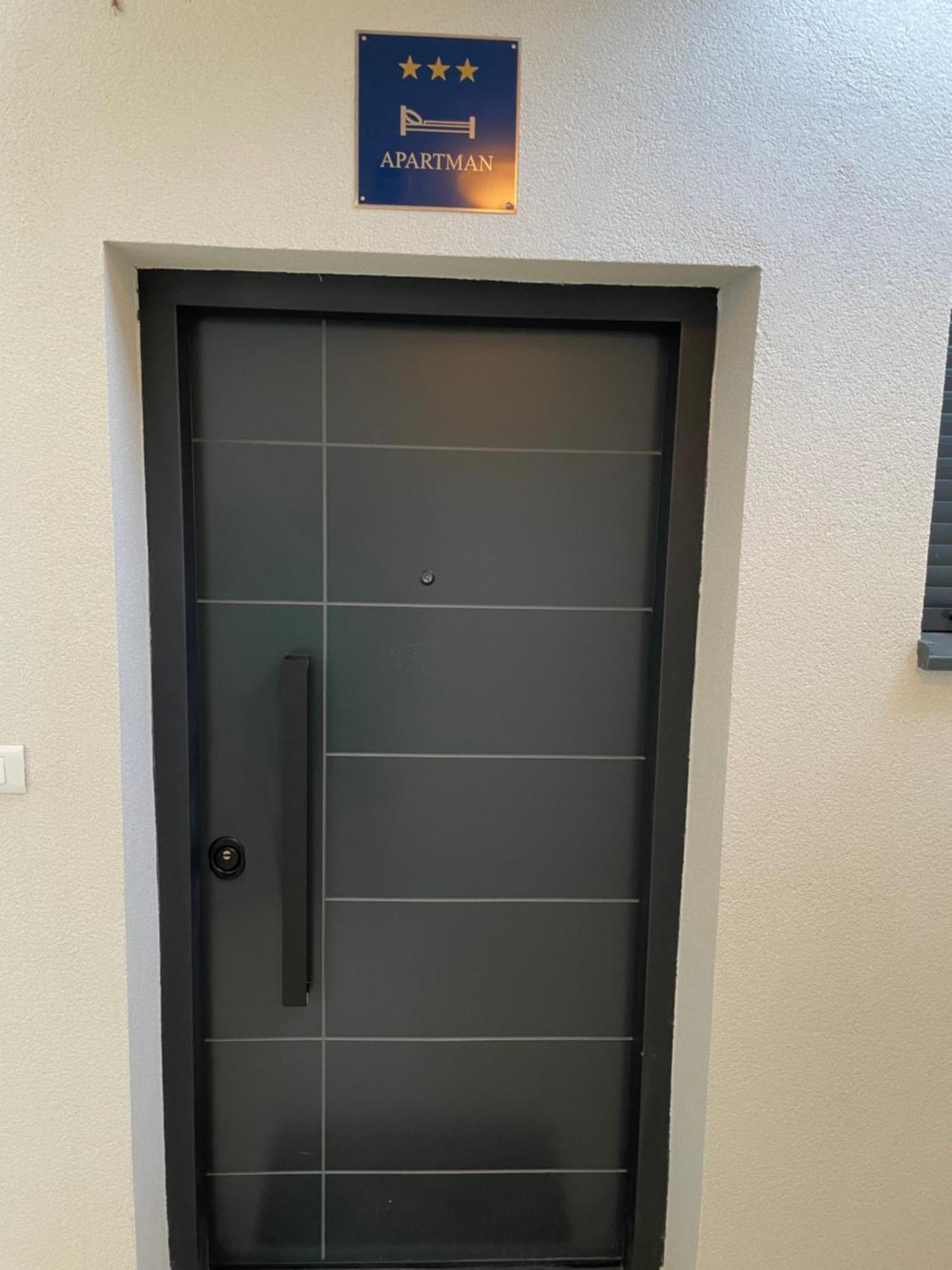 Apartman La Dolce Vita Banjole Exteriör bild